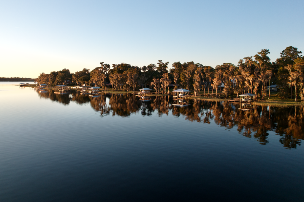 ariel view of lakefront homes on Santa Fe Lake in Florida